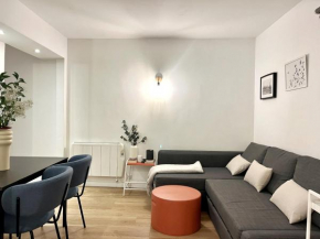 Apartamento Puerta del Camino 5 - PATIO y WIFI